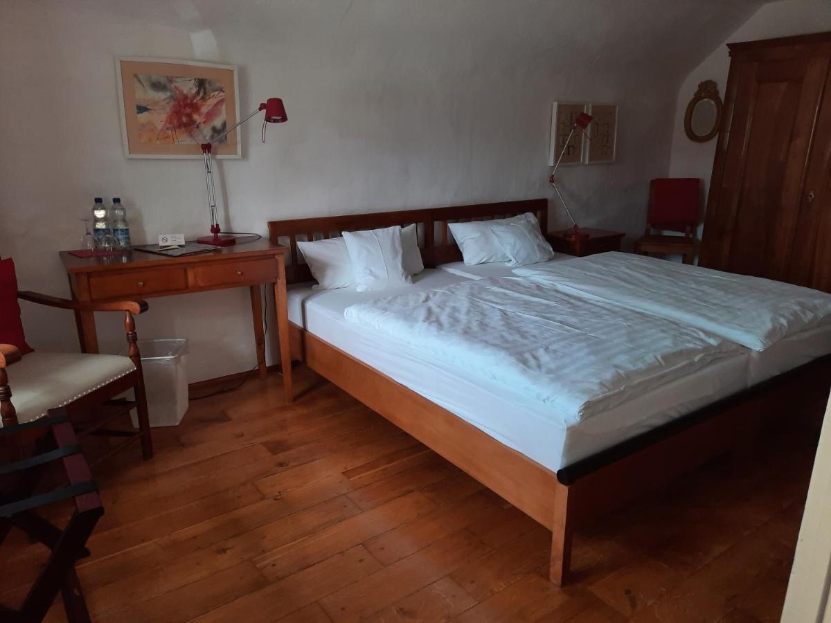 Maternushof Hotel Pomster Buitenkant foto